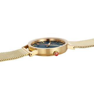 Classic, 36 mm, Tiefseeblaue goldene Edelstahluhr, A660.30314.40SBM, Detailansicht der roten Krone und des Edelstahlarmbands